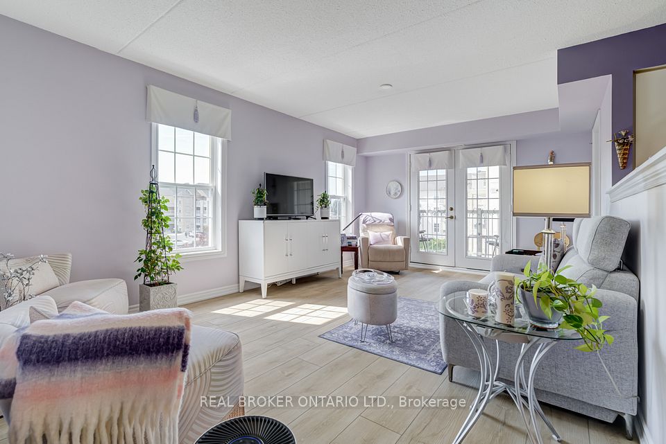 Condo Apartment at 1460 Bishops Gate 313, Oakville, ON L6M 4N5, Oakville