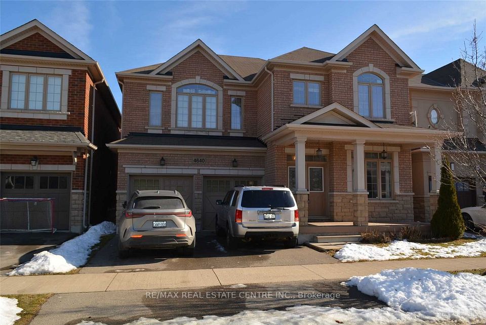 Detached at 4640 Erwin Road, Burlington, ON L7M 0L6, Burlington