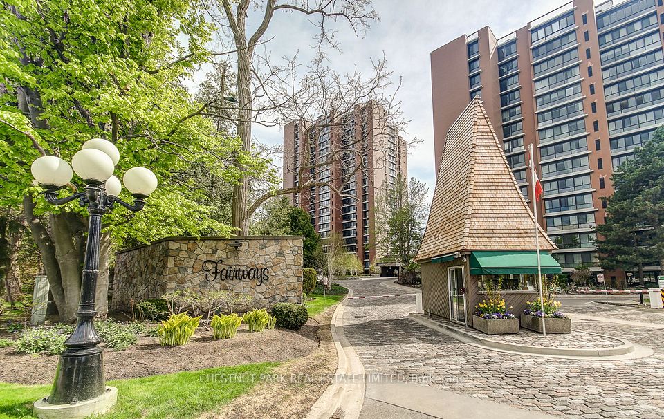 Condo Apartment at 1400 Dixie Road 1410, Mississauga, ON L5E 3E1, Mississauga