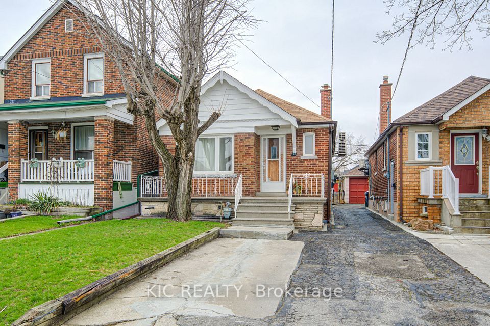 35 MONTCALM Avenue, Toronto, ON M6E 4N2 at 35 MONTCALM Avenue, Toronto, ON M6E 4N2, Toronto W04, ON, M6E 4N2