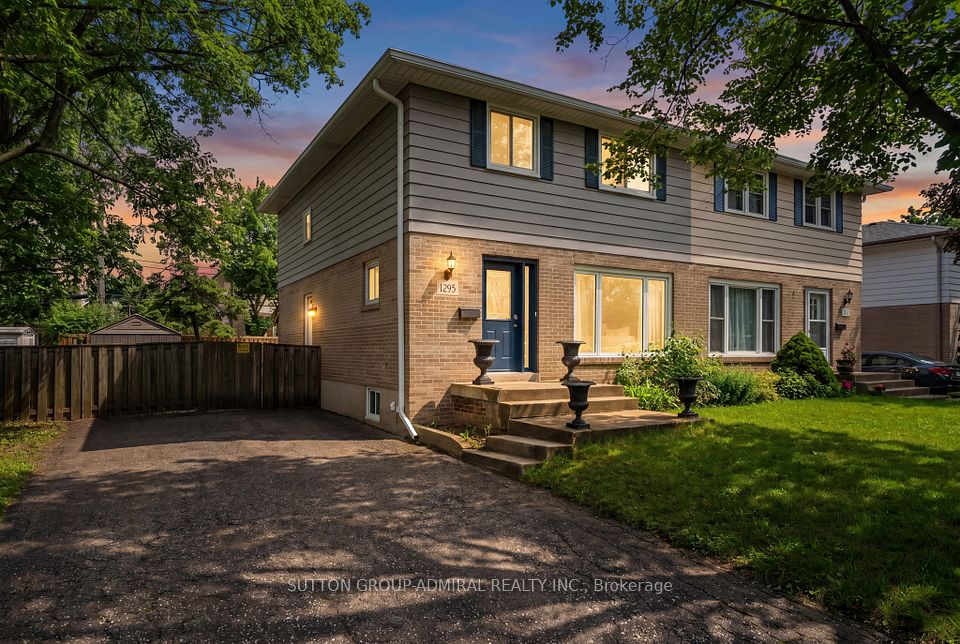 Semi-Detached  at 1295 Napier Crescent, Oakville, ON L6H 2A5, Oakville