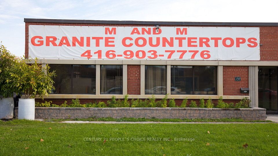 63 Torbarrie Road 01, Toronto W05, ON M3L 1G5