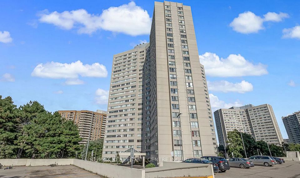 3700 Kaneff Crescent 501, Mississauga, ON L5A 4B8 at 3700 Kaneff Crescent 501, Mississauga, ON L5A 4B8, Mississauga, ON, L5A 4B8