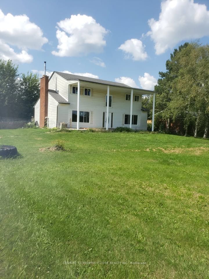 Detached at 9843 HWY 7 Highway, Halton Hills, ON L7J 2L8, Halton Hills