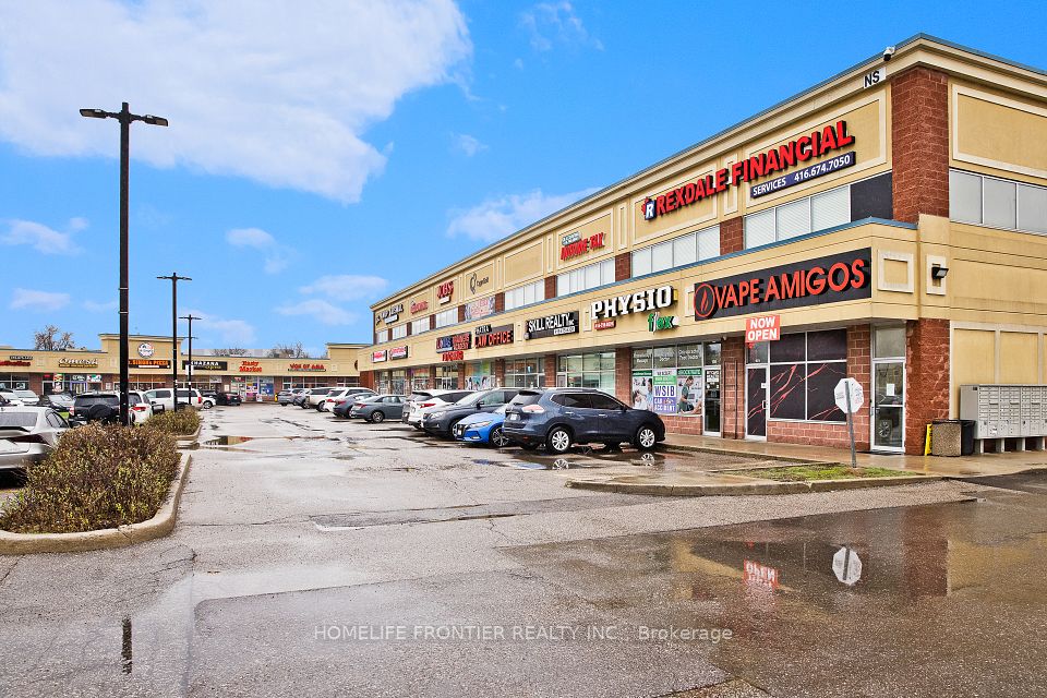 19 Woodbine Downs Boulevard 109, Toronto W10, ON M9W 6N5