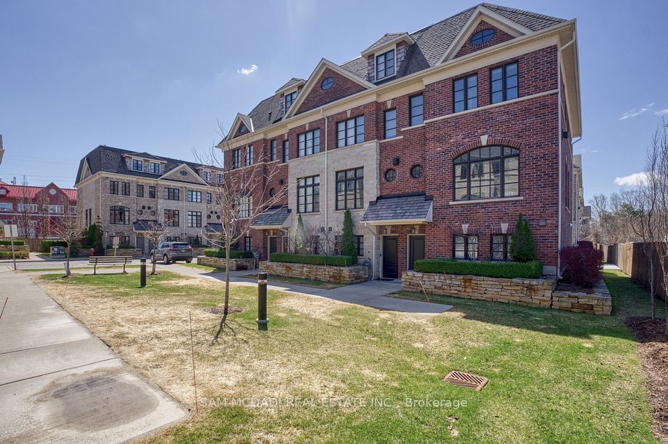 2029 Queensborough Gate, Mississauga, ON L5M 0Y1 at 2029 Queensborough Gate, Mississauga, ON L5M 0Y1, Mississauga, ON, L5M 0Y1
