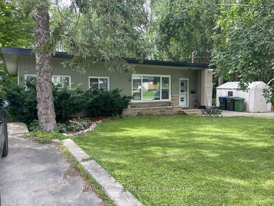 Detached at 7 Hilltop Drive Upper, Caledon, ON L7C 1K7, Caledon