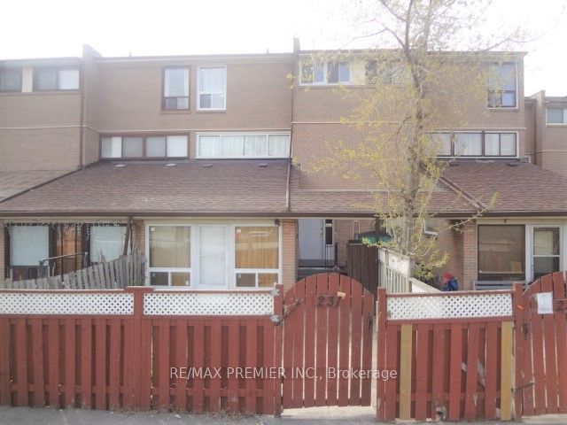 260 John Garland Boulevard 231, Toronto, ON M9V 1N8 at 260 John Garland Boulevard 231, Toronto, ON M9V 1N8, Toronto W10, ON, M9V 1N8