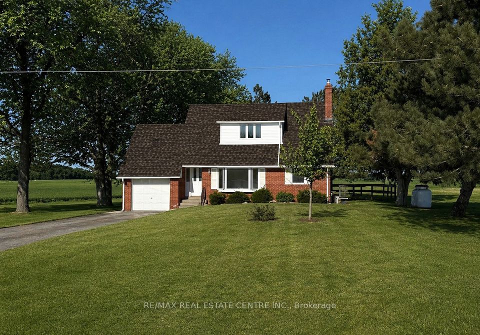 Detached at 14599 Chinguacousy Road E, Caledon, ON L7C 3H6, Caledon