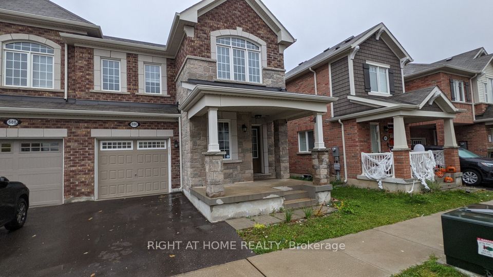 Att/Row/Townhouse at 686 Laking Terrace, Milton, ON L9T 0Y8, Milton