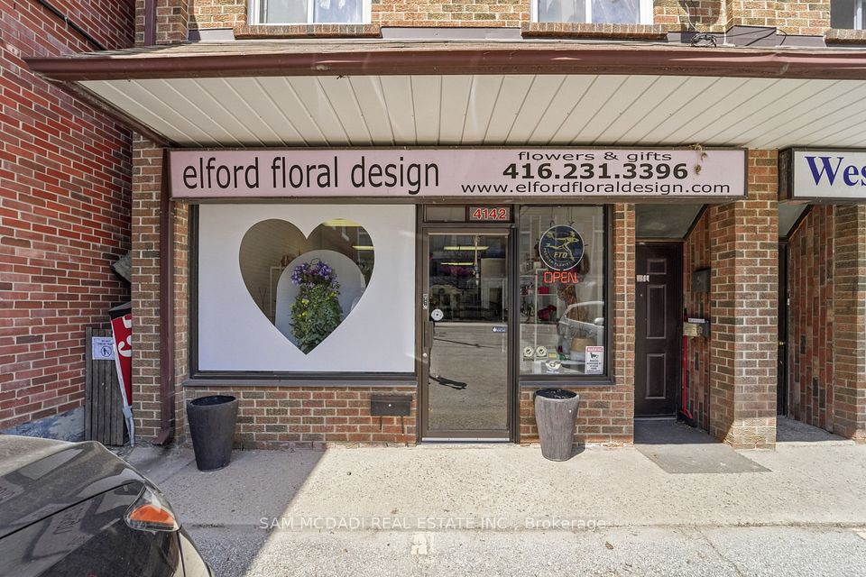 4142 Dundas Street W, Toronto W08, ON M8X 1X3