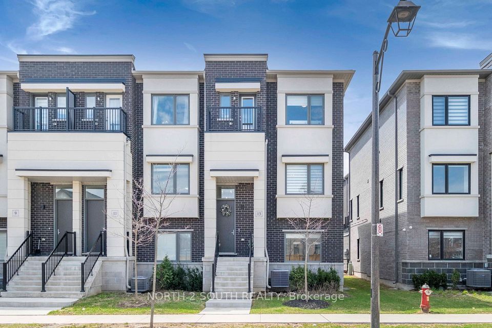 Att/Row/Townhouse at 13 Lambert Lane, Caledon, ON L7E 4M5, Caledon