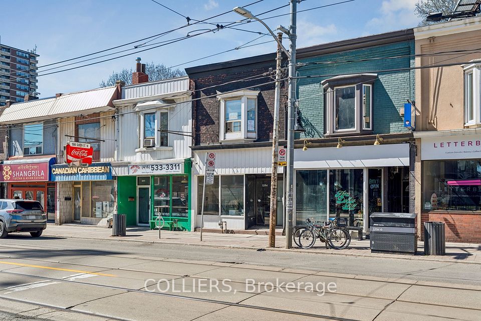 1594 Queen Street W, Toronto W01, ON M6R 1A8