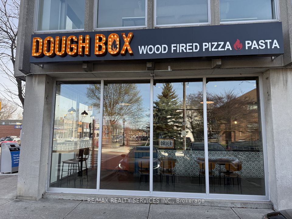 230 Lakeshore Road E, Mississauga, ON L5G 1G7