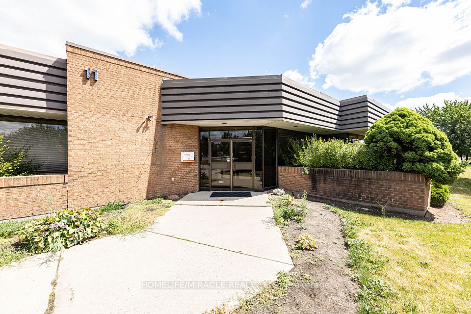 11 Automatic Road E, Brampton, ON L6S 4K6