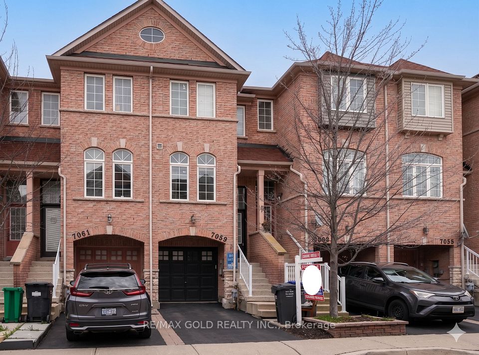 Att/Row/Townhouse at 7059 Fairmeadow Crescent, Mississauga, ON L5N 8R6, Mississauga