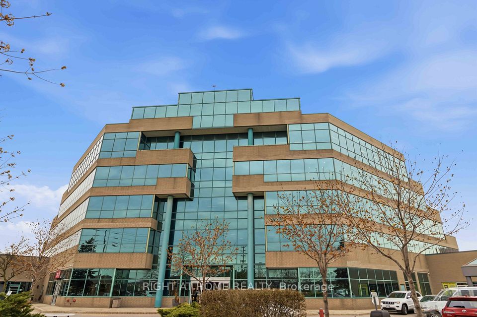 2800 Skymark Avenue 32, Mississauga, ON L4W 5A6