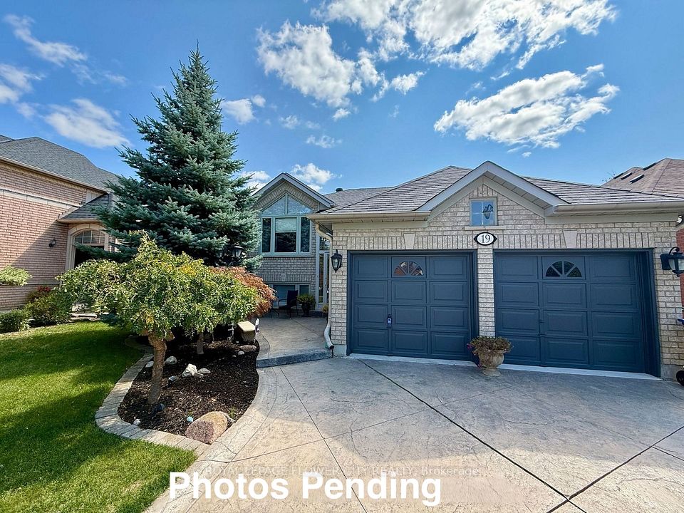 Detached at 19 Livingston Drive, Caledon, ON L7C 1A1, Caledon