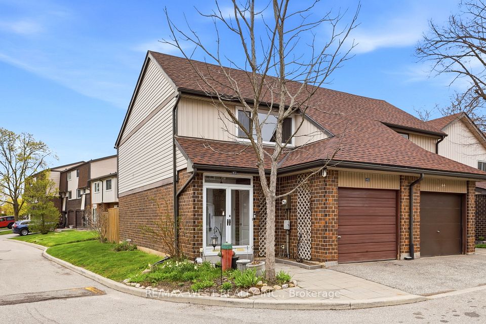 318 Laurier Avenue 43, Milton, ON L9T 3M9 at 318 Laurier Avenue 43, Milton, ON L9T 3M9, Milton, ON, L9T 3M9
