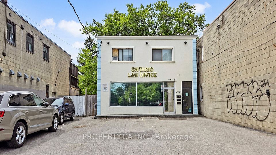1784 Jane Street, Toronto W04, ON M9N 2T2