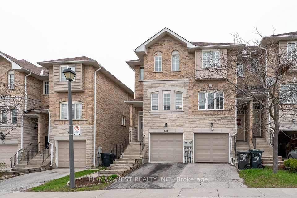 28 Shining Star Crescent, Toronto, ON M6M 5L6 at 28 Shining Star Crescent, Toronto, ON M6M 5L6, Toronto W04, ON, M6M 5L6