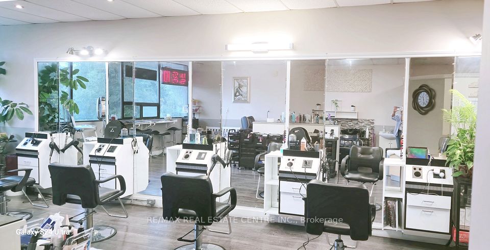 333 Dundas Street E 206, Mississauga, ON L5B 1J3