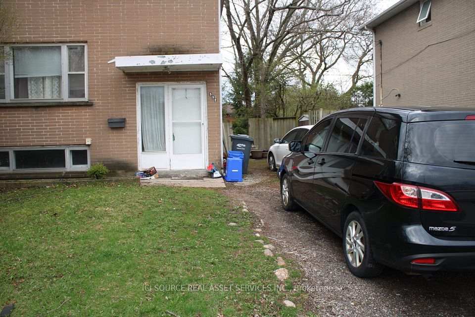 Semi-Detached at 532 Appleby Line, Burlington, ON L7L 2Y3, Burlington