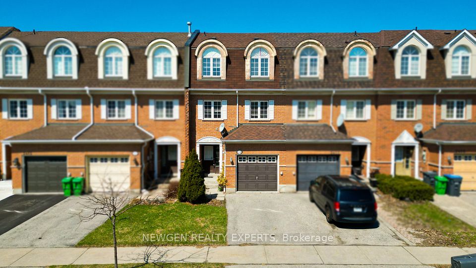 Att/Row/Townhouse at 3409 Southwick Street, Mississauga, ON L5M 7M1, Mississauga