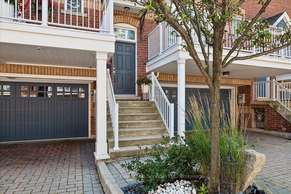 120 Bronte Road 3, Oakville, ON L6L 3C1 at 120 Bronte Road 3, Oakville, ON L6L 3C1, Oakville, ON, L6L 3C1