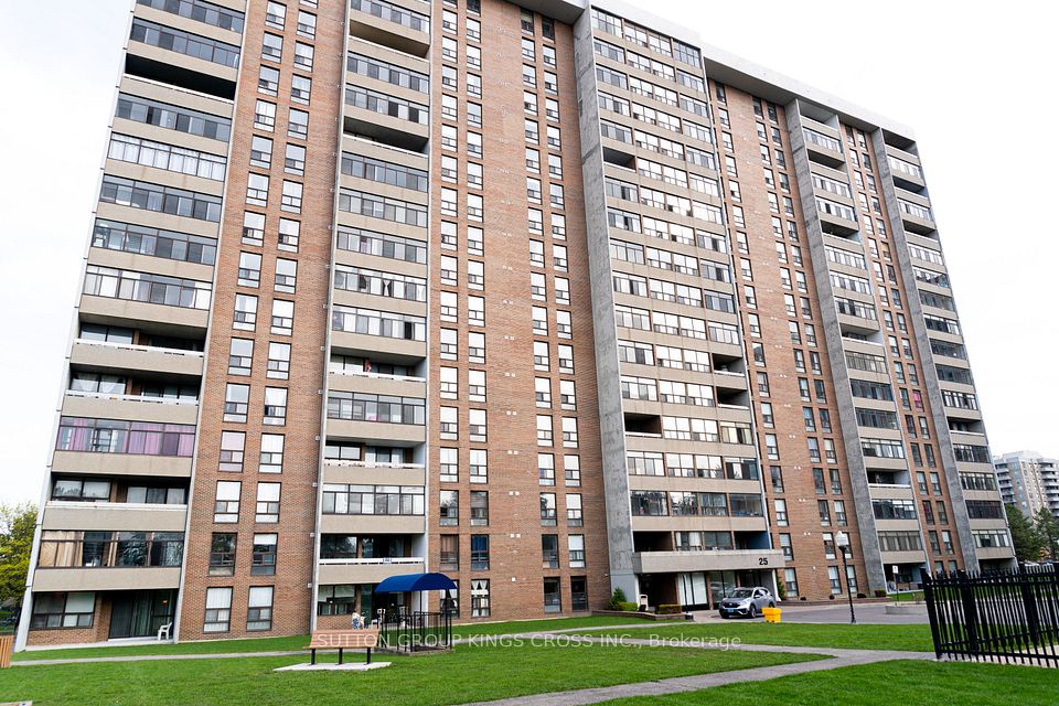 Condo Apartment at 25 Kensington Road 1007, Brampton, ON L6T 3W8, Brampton