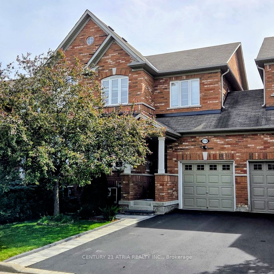 Att/Row/Townhouse at 5534 Waterwind Crescent, Mississauga, ON L5M 0G4, Mississauga