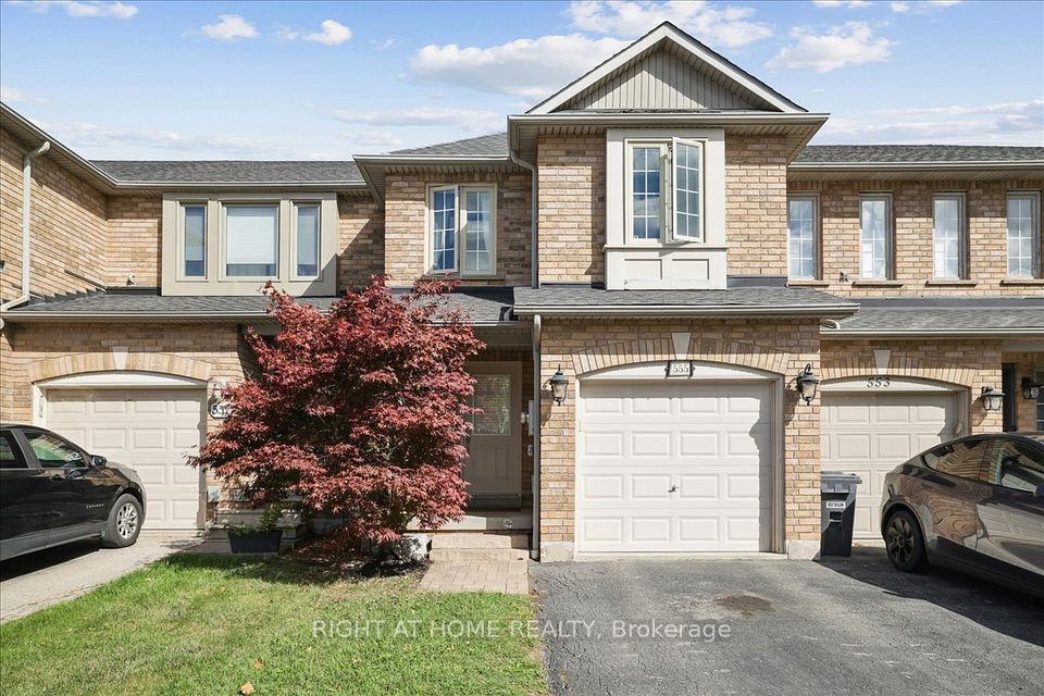 Att/Row/Townhouse at 555 Taylor Crescent, Burlington, ON L7L 6J7, Burlington