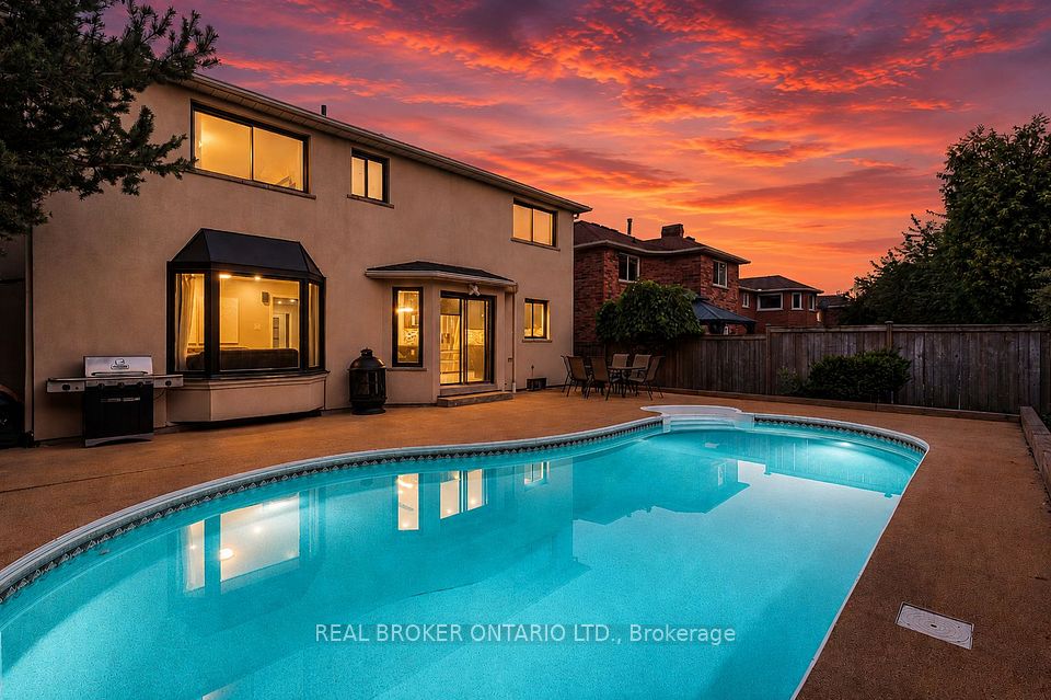 1221 Creekside Drive, Oakville, ON L6H 4Y8 at 1221 Creekside Drive, Oakville, ON L6H 4Y8, Oakville, ON, L6H 4Y8