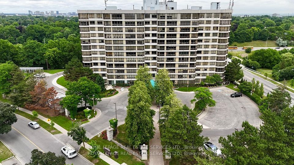 Condo Apartment at 310 Mill Street S 512, Brampton, ON L6Y 3B1, Brampton