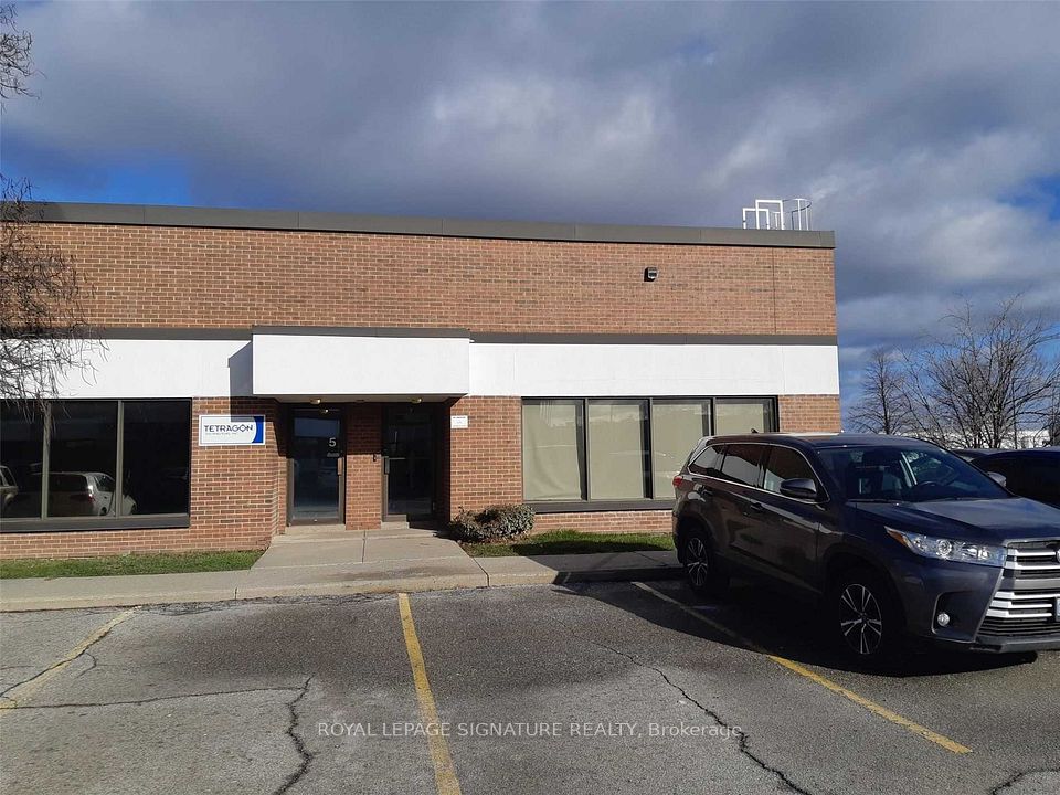 2422 Dunwin Drive 6, Mississauga, ON L5L 1J9