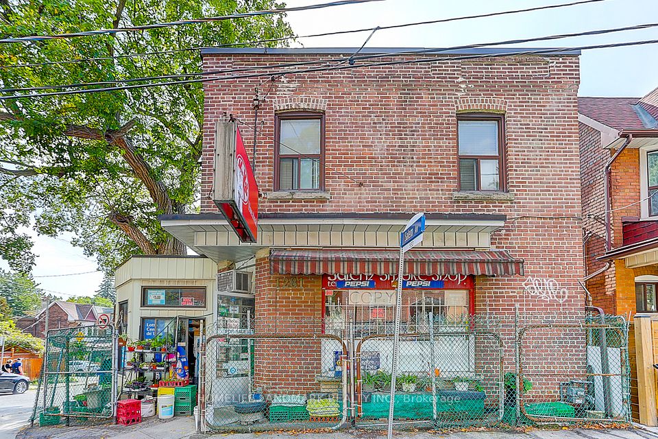 1281 Davenport Road, Toronto W02, ON M6H 2H3