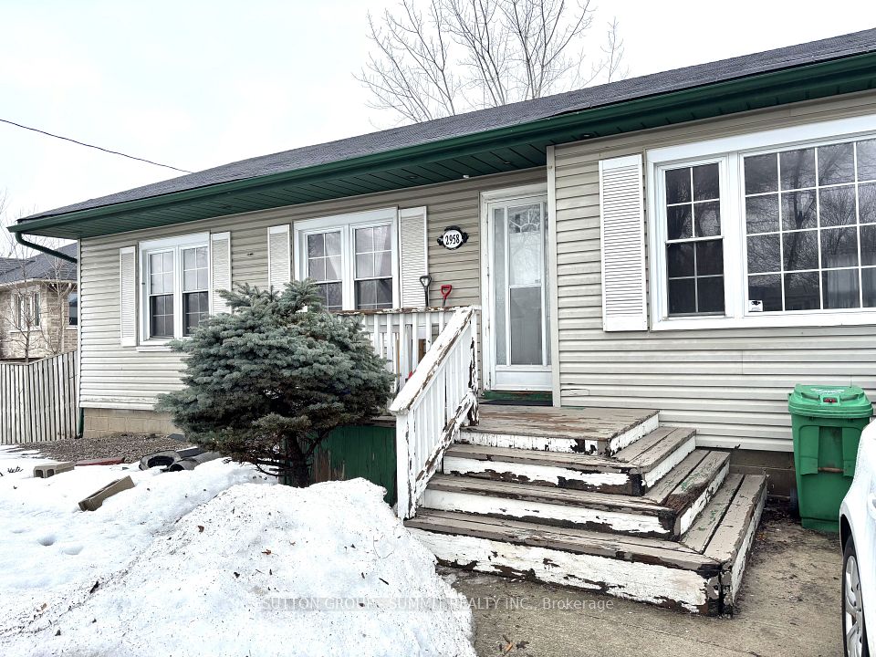 Detached at 2958 KING Street, Caledon, ON L7C 0R3, Caledon