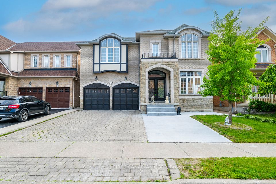 4 Freshspring Drive, Brampton, ON L6R 3H6 at 4 Freshspring Drive, Brampton, ON L6R 3H6, Brampton, ON, L6R 3H6