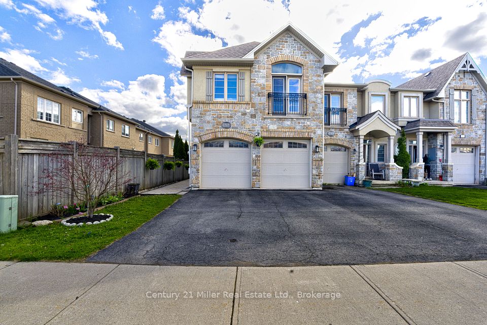 Att/Row/Townhouse at 2325 Stone Glen Crescent, Oakville, ON L6M 0C9, Oakville