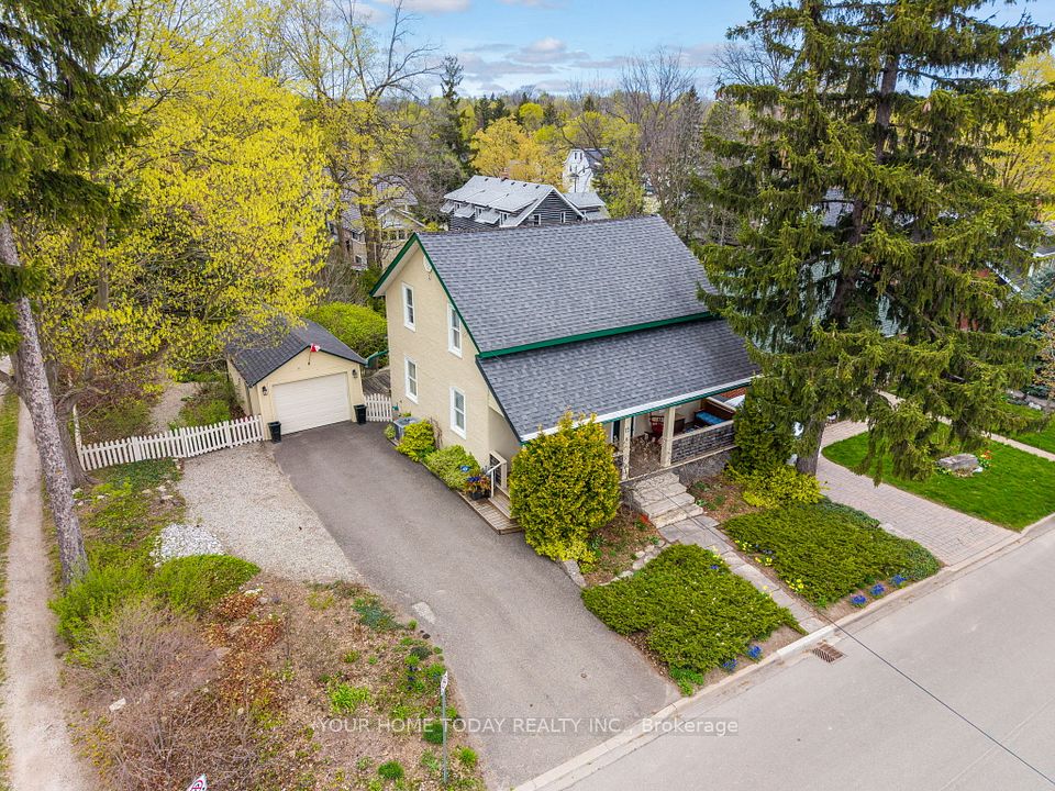 Detached at 15 Albert Street, Halton Hills, ON L7G 2A8, Halton Hills