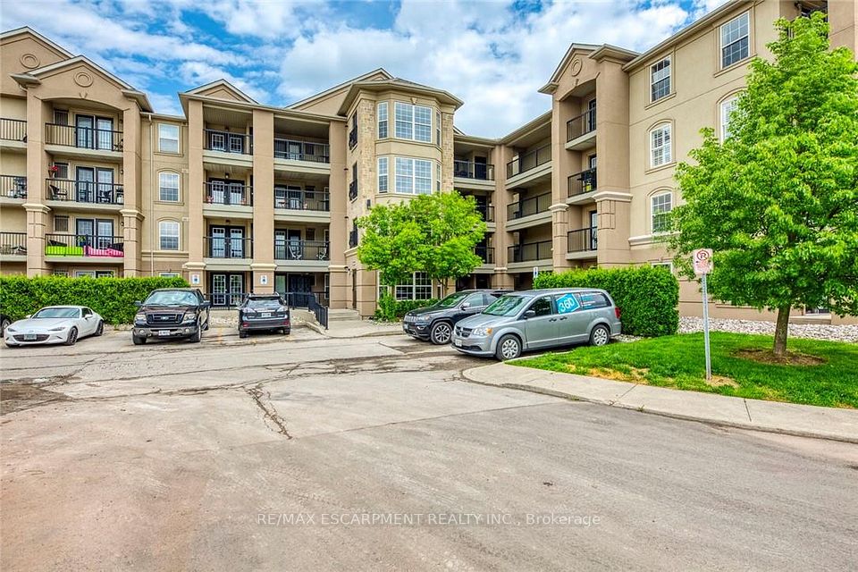 Condo Apartment at 2055 Appleby Line 403, Burlington, ON L7L 7H1, Burlington