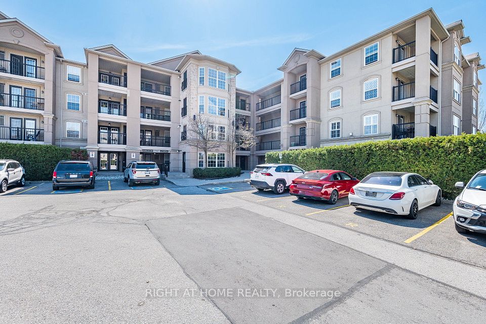 Condo Apartment at 2045 Appleby Line 401, Burlington, ON L7L 7G9, Burlington