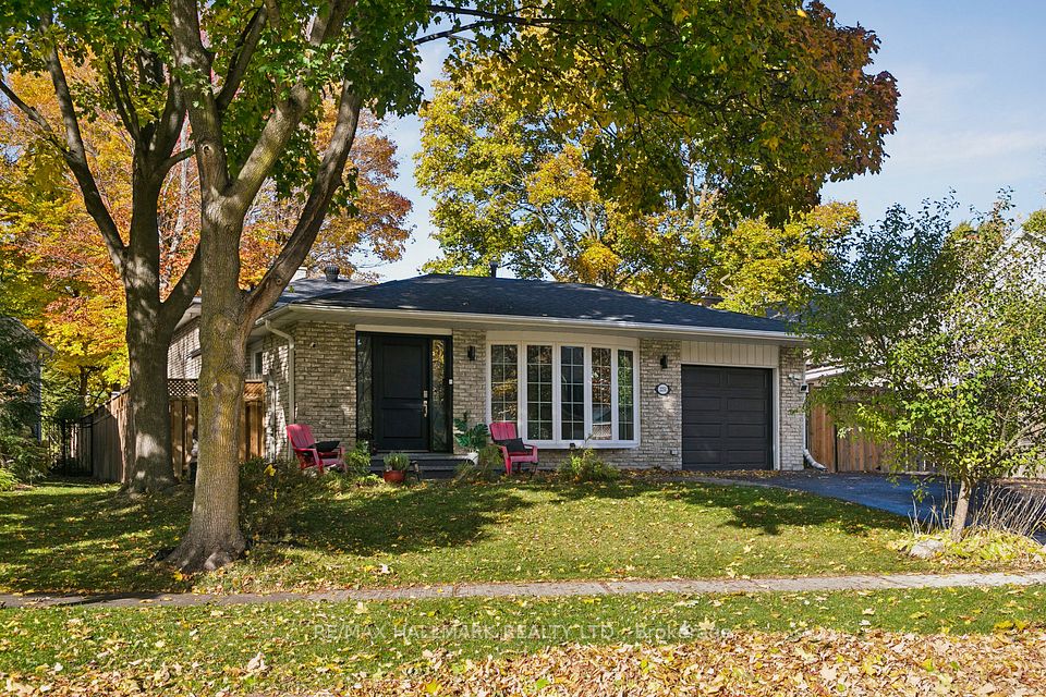 Detached at 2251 Carol Road, Oakville, ON L6J 5K9, Oakville