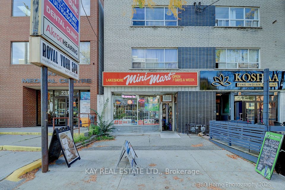 2316 Lake Shore Boulevard W, Toronto W06, ON M8V 1B5
