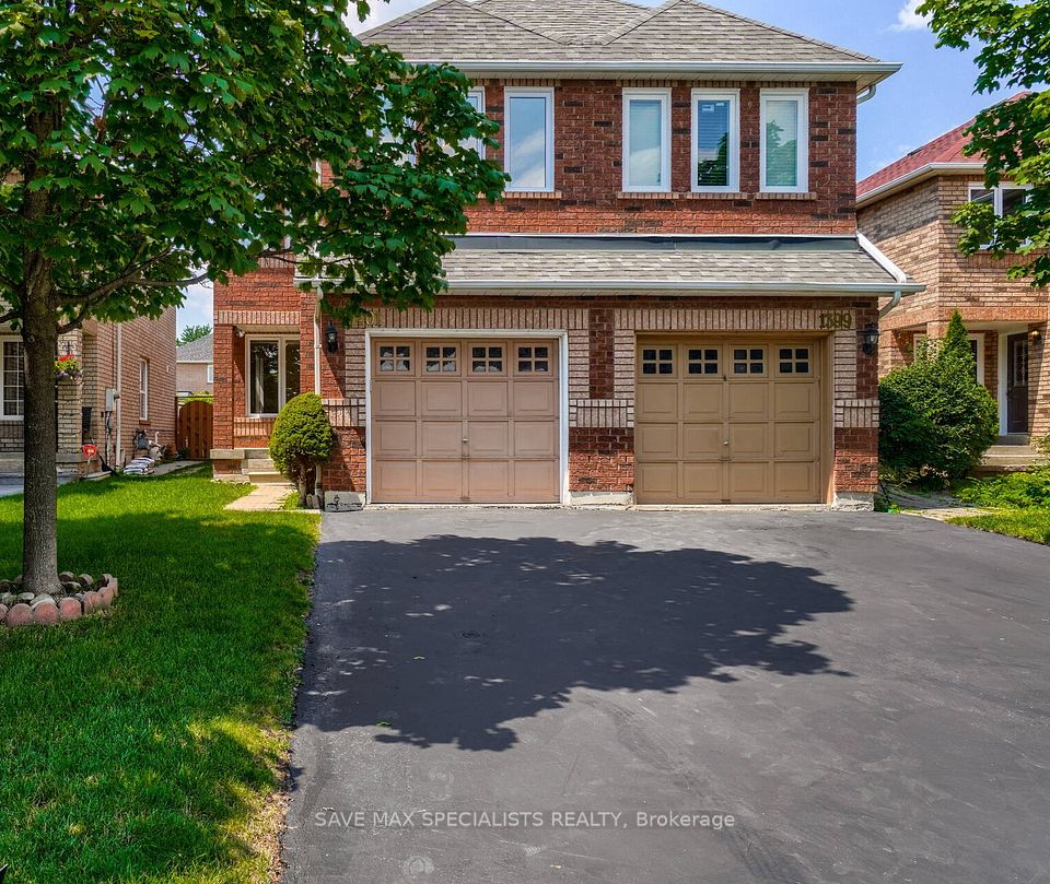 Semi-Detached  at 1401 Inuit Trail, Mississauga, ON L5N 7R8, Mississauga