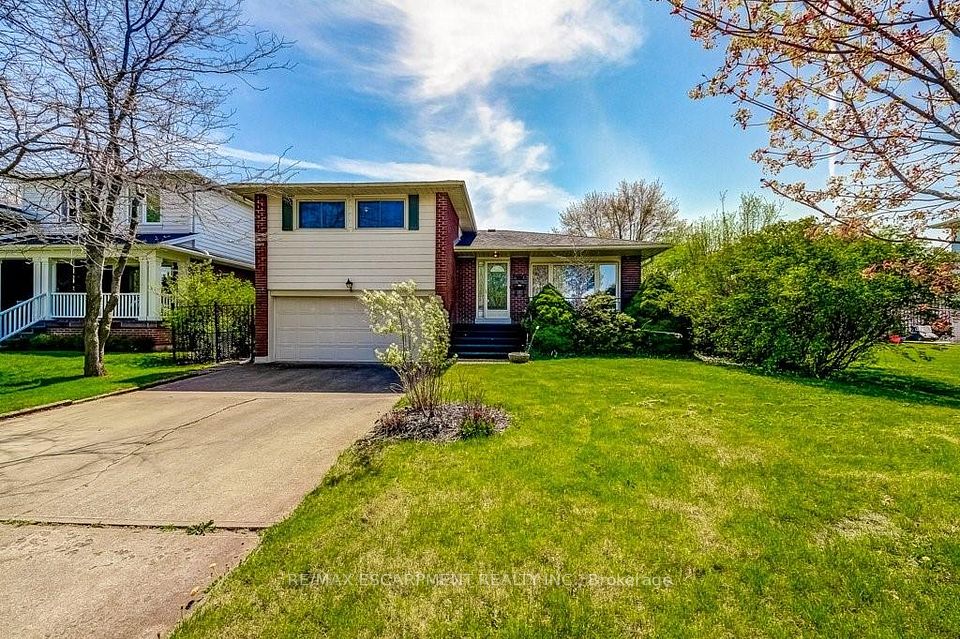 4356 Dublin Crescent, Burlington, ON L7L 2S5 at 4356 Dublin Crescent, Burlington, ON L7L 2S5, Burlington, ON, L7L 2S5