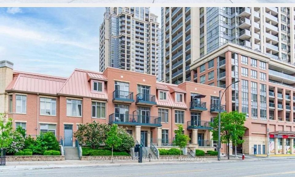 320 City Centre Drive 318, Mississauga, ON L5B 4P8 at 320 City Centre Drive 318, Mississauga, ON L5B 4P8, Mississauga, ON, L5B 4P8