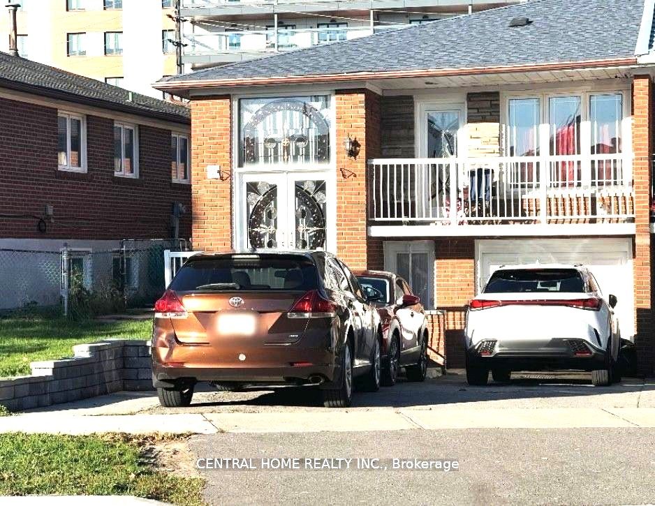 Semi-Detached  at 59 Blaney Crescent, Toronto W05, ON M3N 1L3, Toronto W05
