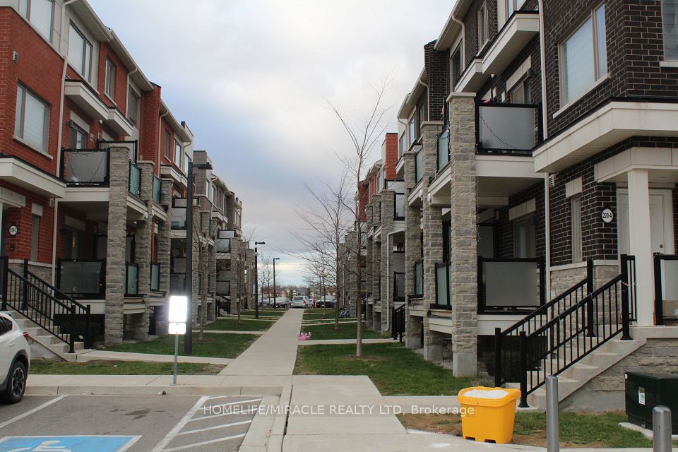 240 Lagerfeld Drive 5, Brampton, ON L7A 5G9 at 240 Lagerfeld Drive 5, Brampton, ON L7A 5G9, Brampton, ON, L7A 5G9