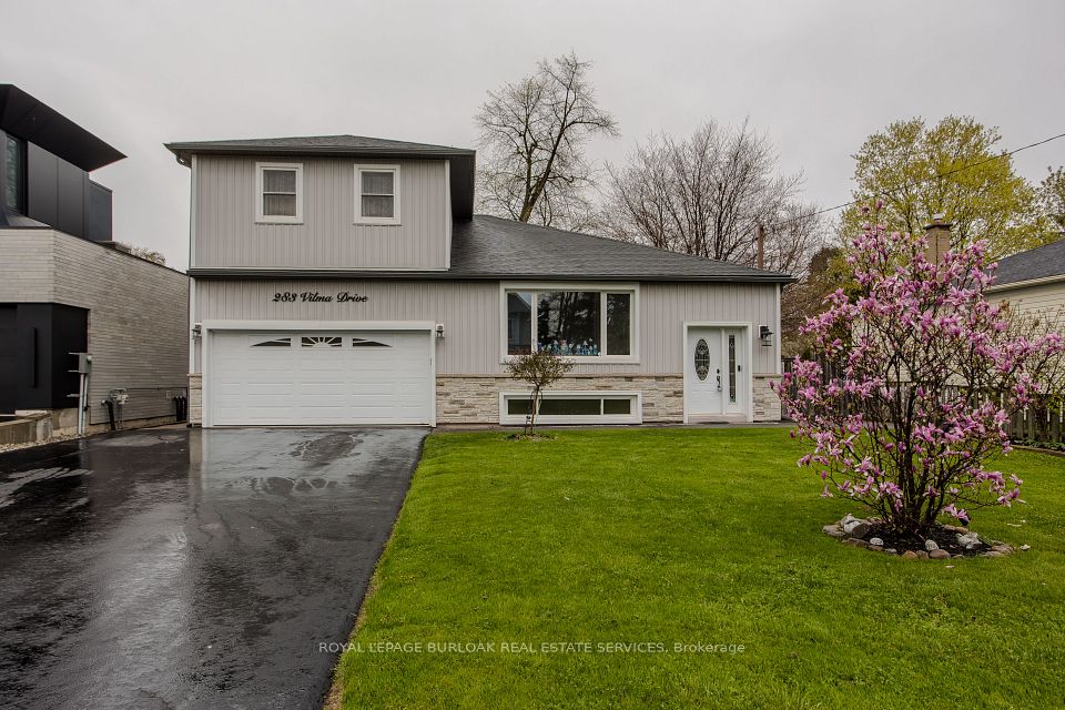 Detached at 283 Vilma Drive, Oakville, ON L6L 3J9, Oakville